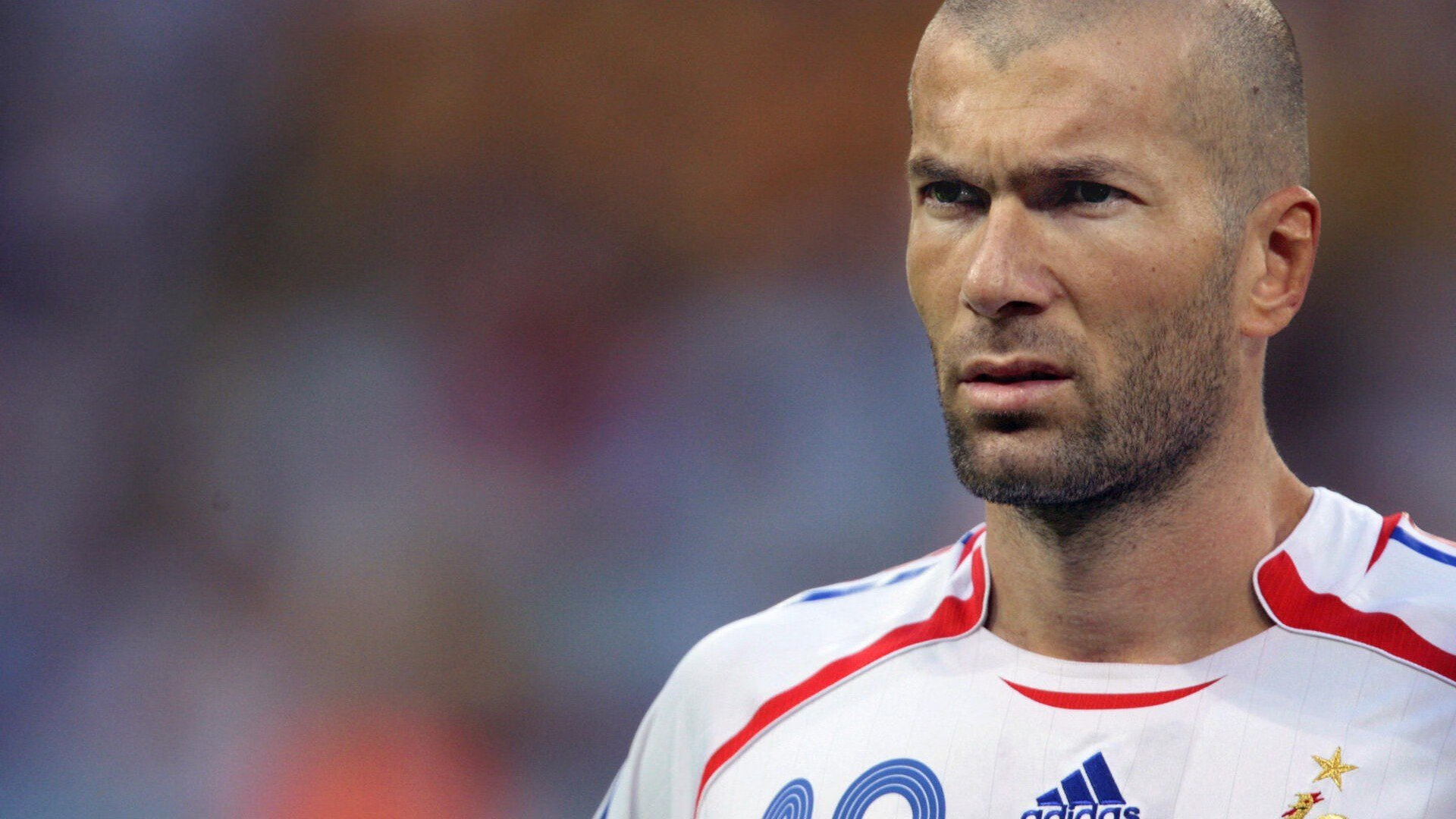 当梅西照亮多哈，2026世界杯A组焦点战，尼日利亚完胜卡塔尔，足球之神的唯一绝唱